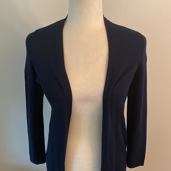 White House black market Long sleeve drape coverup New - Picture 2 of 9